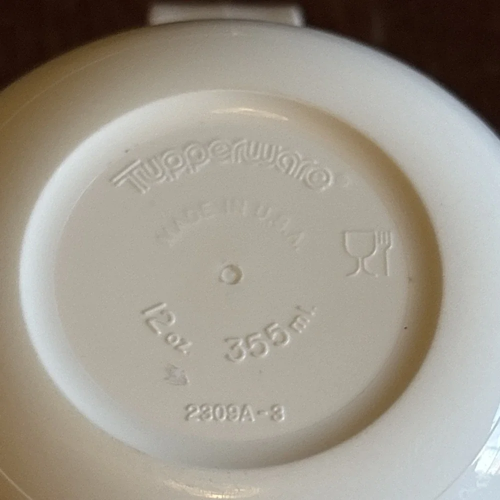 Tupperware sugar bowl